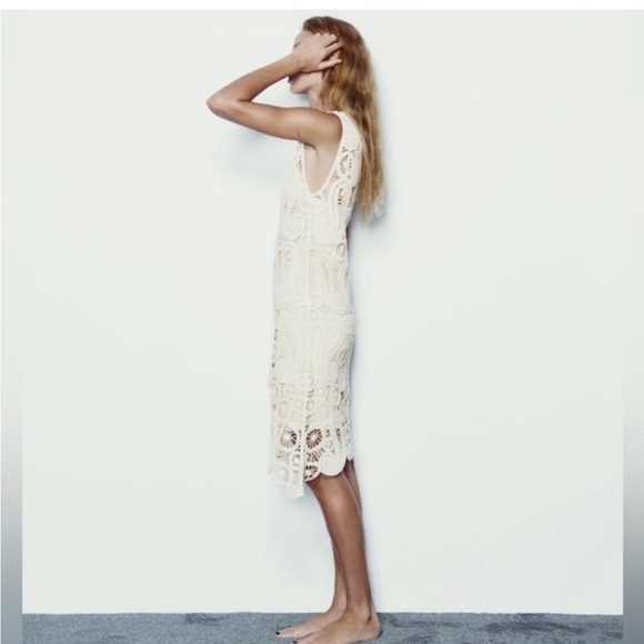 Zara Asymmetric Crochet Dress - Picture 4 of 13